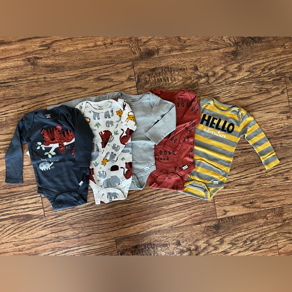‼️BRAND NEW BUNDLE‼️Baby boy long sleeve onesies